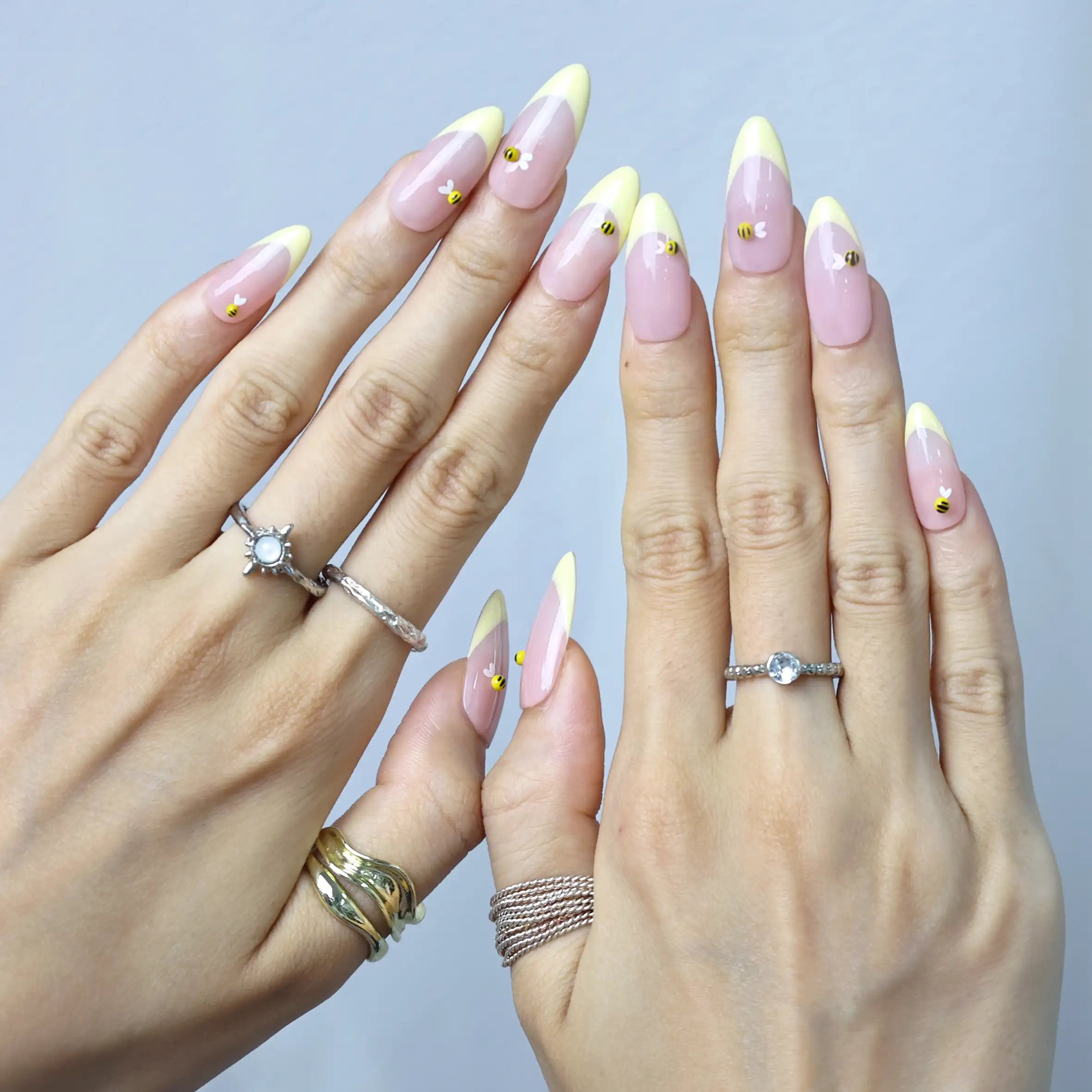 Lemon Cream-Medium Almond