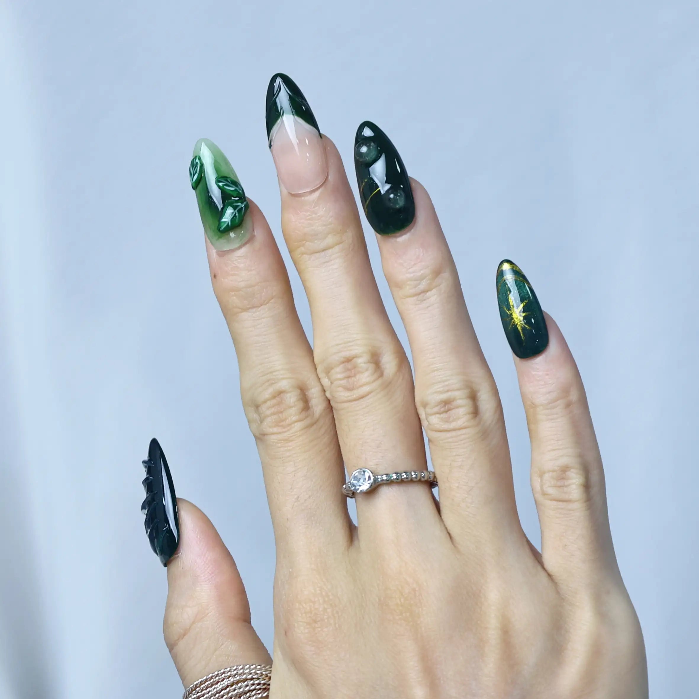 Emerald Wave-Medium Almond