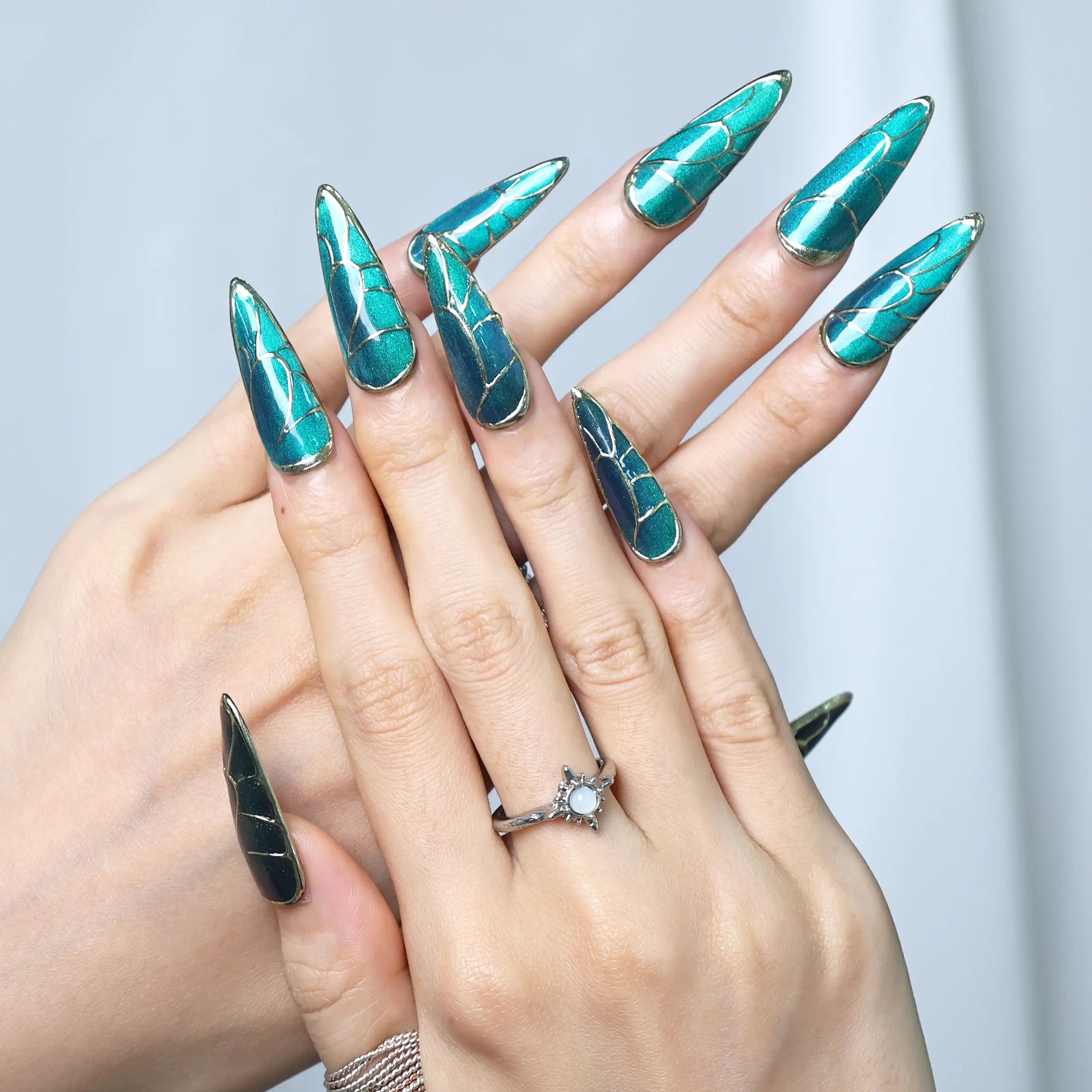 Emerald Veil-Long Stiletto [Don't Let Anyone Dull Your Sparkle]