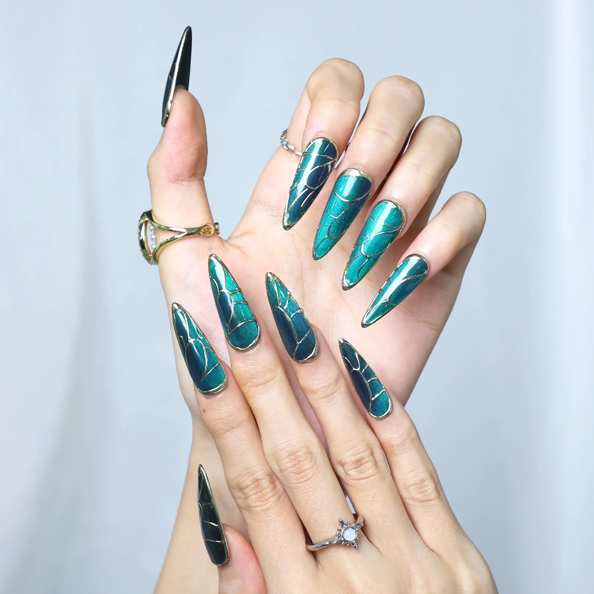 Emerald Veil-Long Stiletto [Don't Let Anyone Dull Your Sparkle]